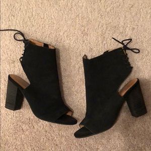 Jeffrey Campbell Black booties